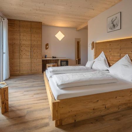 Hotel-Restaurant Gasthaus Bonimeier Niedergottsau エクステリア 写真