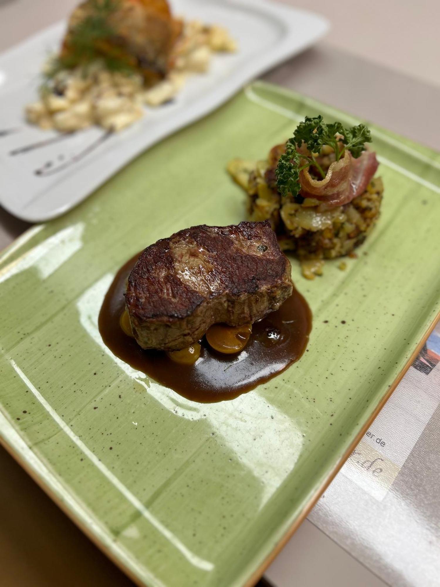 Hotel-Restaurant Gasthaus Bonimeier Niedergottsau エクステリア 写真