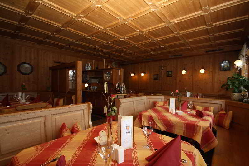 Hotel-Restaurant Gasthaus Bonimeier Niedergottsau エクステリア 写真